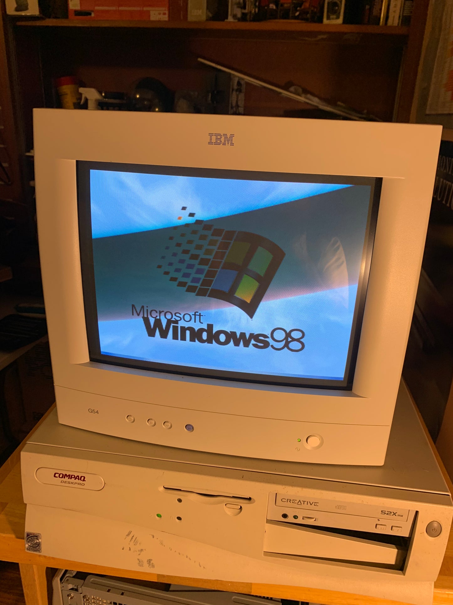 IBM G54 New Old Stock crt color monitor